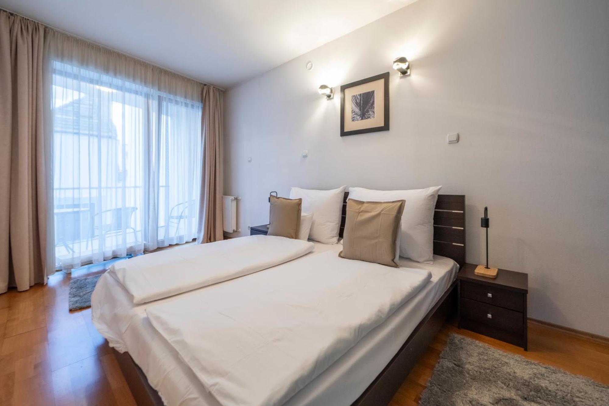 Swu Opera Apartment Budapest Bagian luar foto